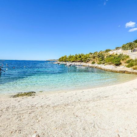 Holiday Home Marija - Beautiful Location Close To The Sea Sevid Exterior photo